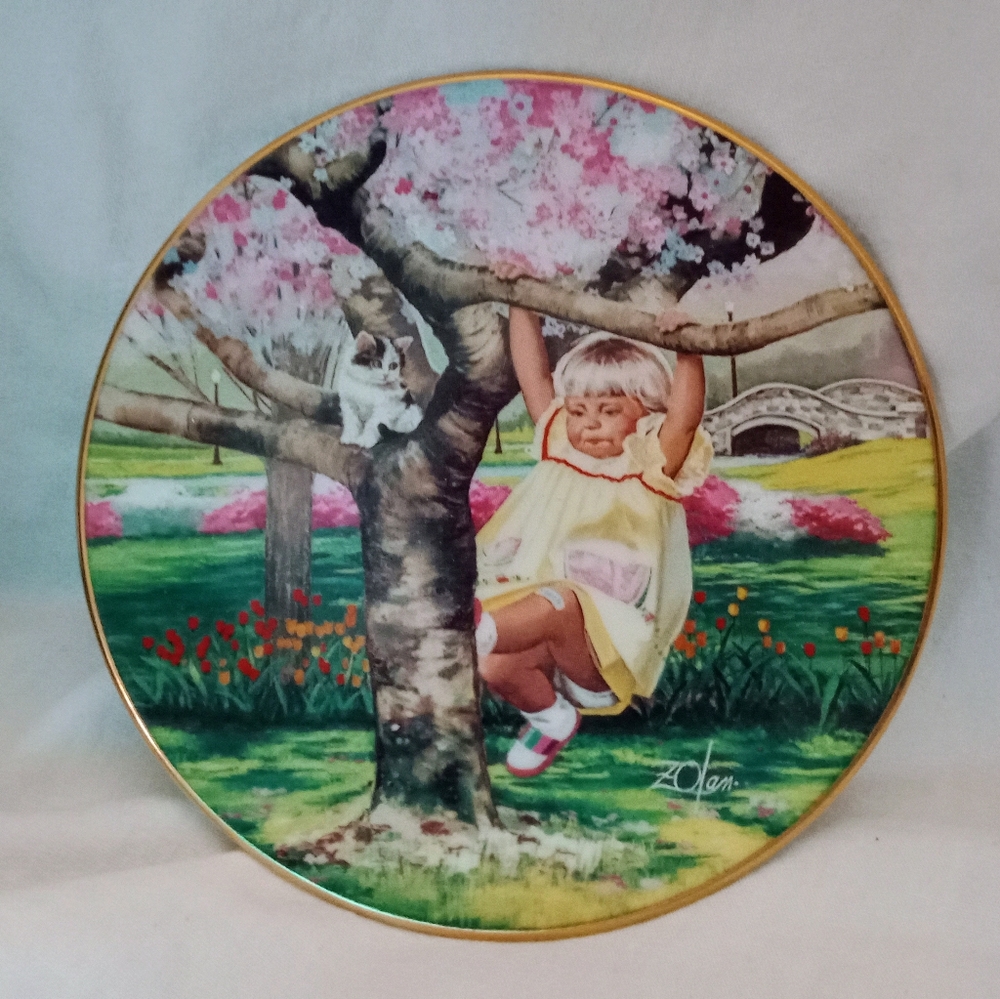 Vintage 1998 Two In A Tree Miniature Painted Plate Spring Pemberton & Oakes
